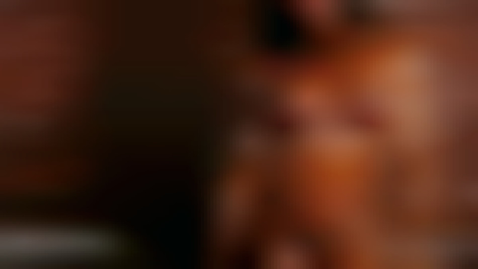 Marina Lopez amazing pecs