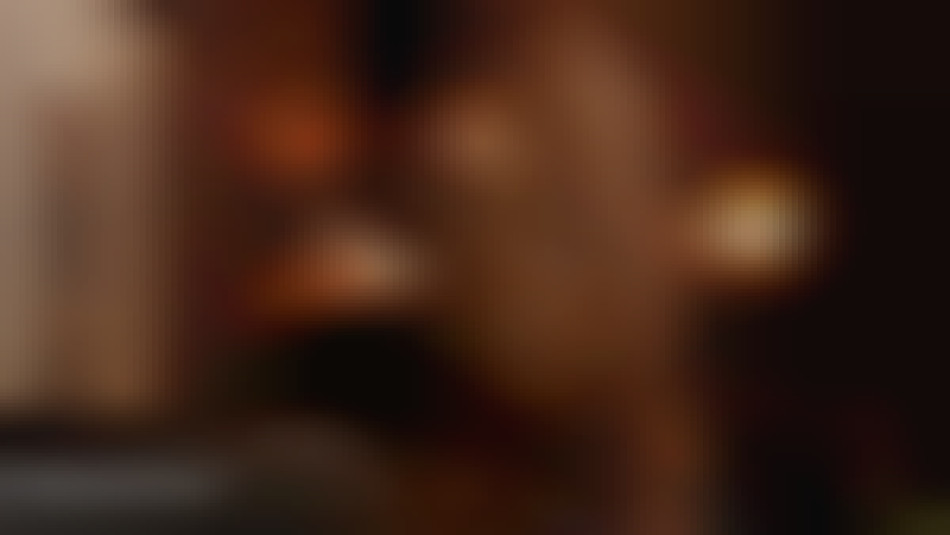 Samantha Kelly amazing fit and busty bedroom camgirl