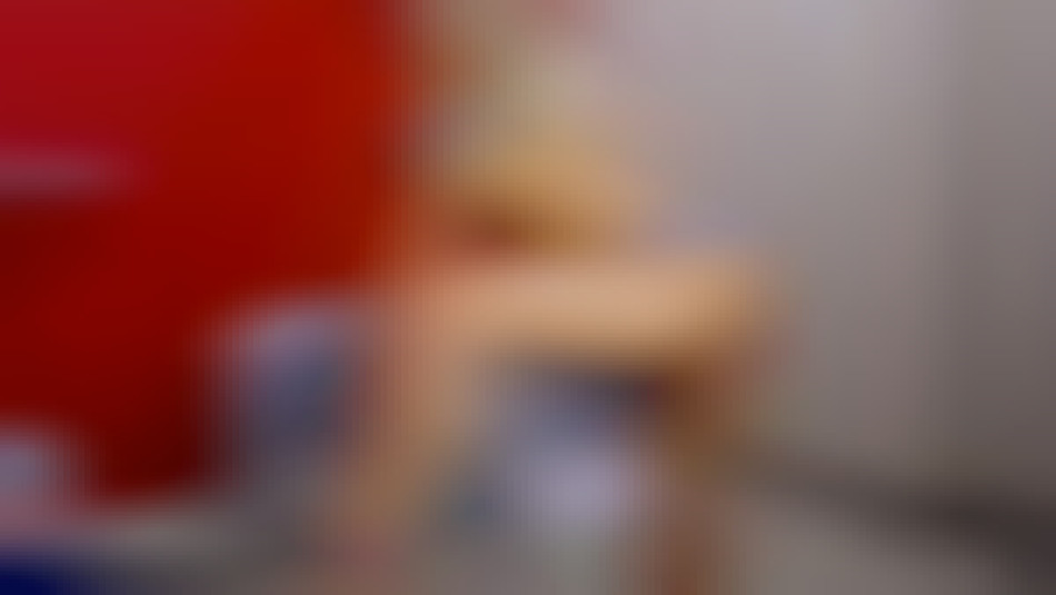 lean muscle leg webcam girl