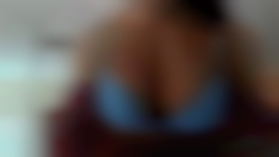 Angela Salvagno hot muscle girl strip