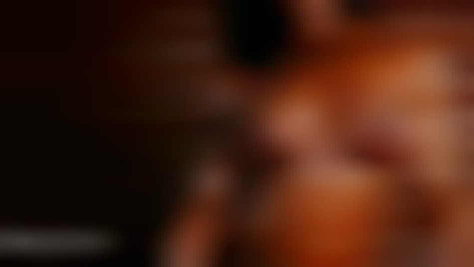 Marina Lopez hot ripped abs