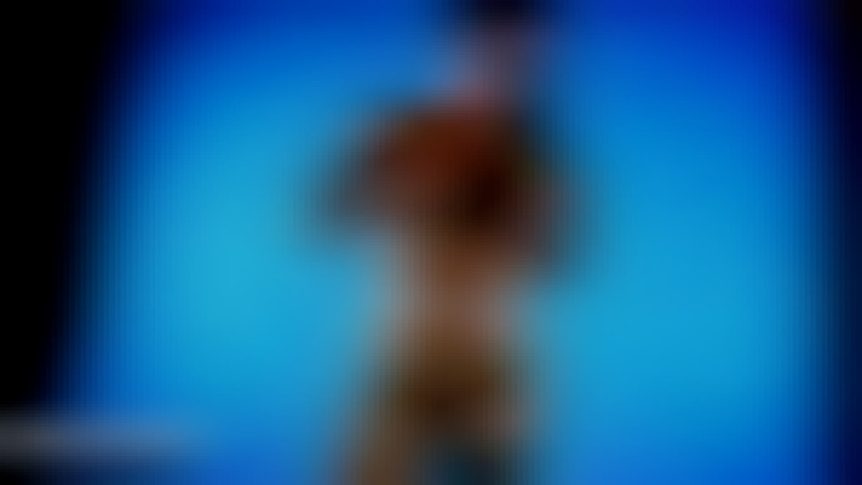 Samantha Kelly sexy nude fitness babe