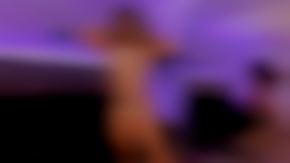 gorgeous physique cam girl CharlotteHarriz