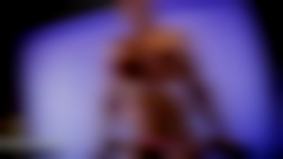 Goddess Rapture muscle girl flix pumping muscle