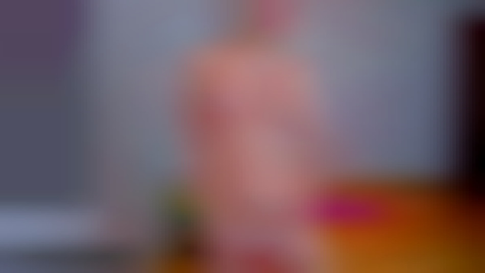 busty blonde cam girl toying with pussy FitAlexia