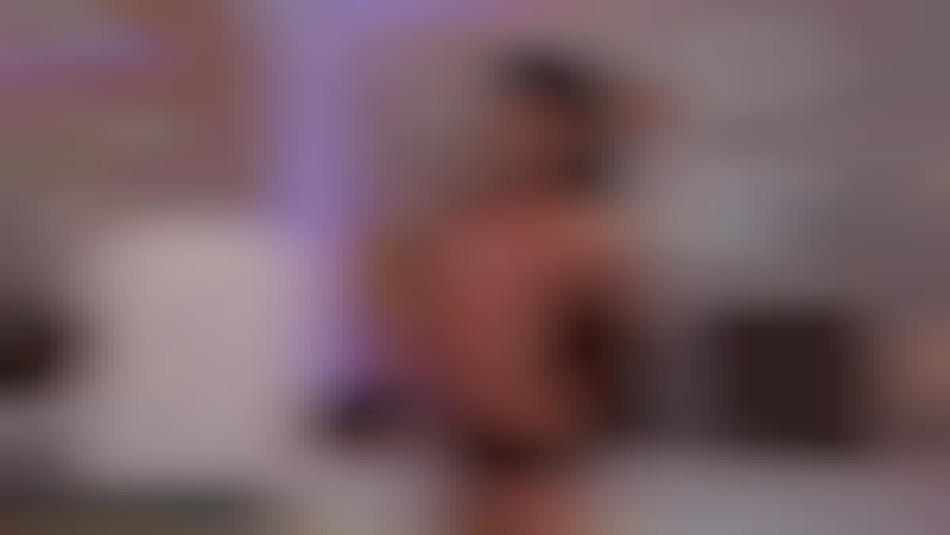 sexy cam babe with fit bod ana_murphy