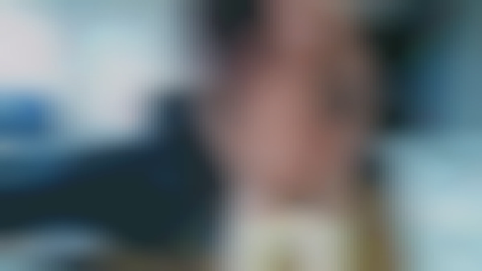 Hot Muscle Girl sexy strip tease on her webcam