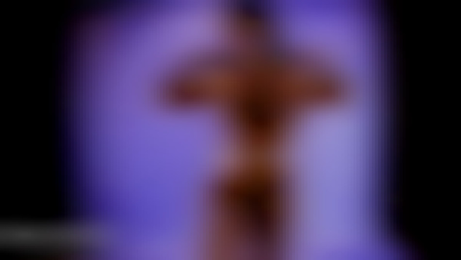 Samantha Kelly full nude and flex