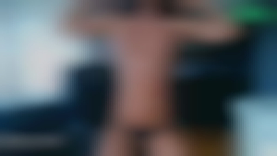 ripped muscle girl cam