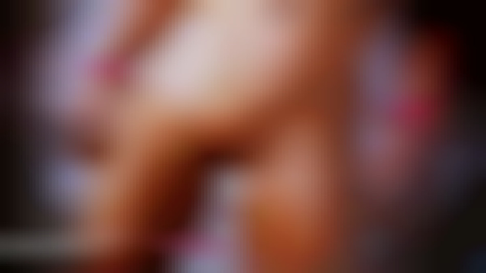 tight pussy on muscle girl