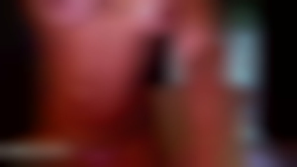 bodybuilder girl naked on webcam