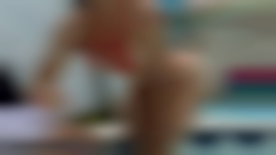 sexy brunette cam thick and curvy mialeo78