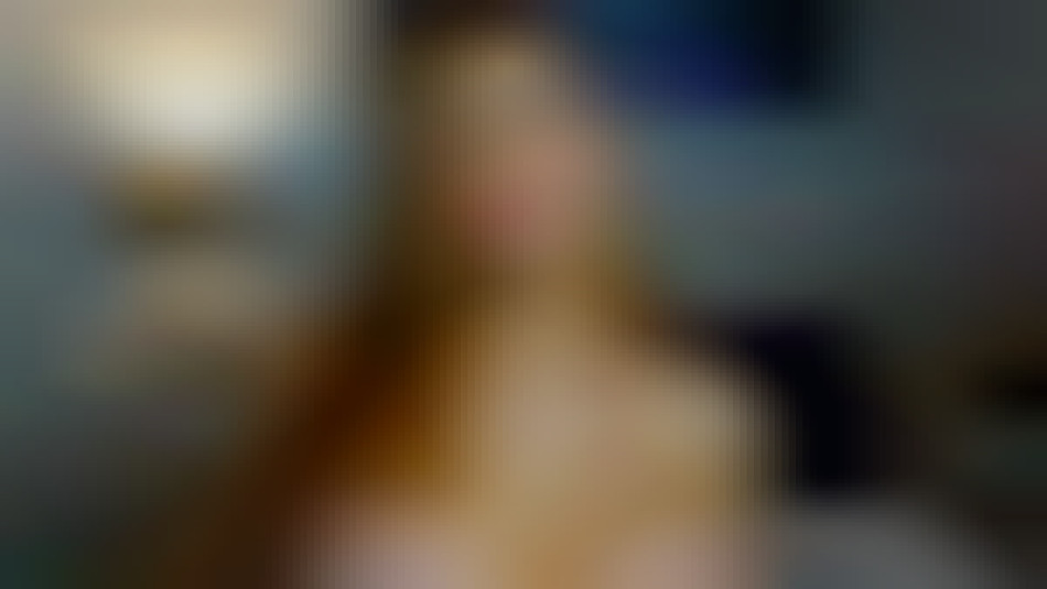 Amy Stevens hot webcam babe