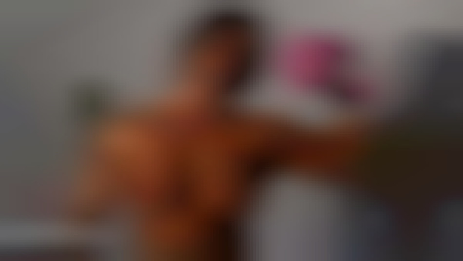 huge female bodybuilder angela salvagno flexing bicep