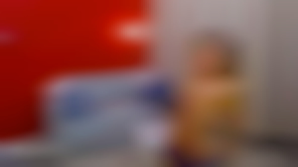 topless girl with muscle on her webcam