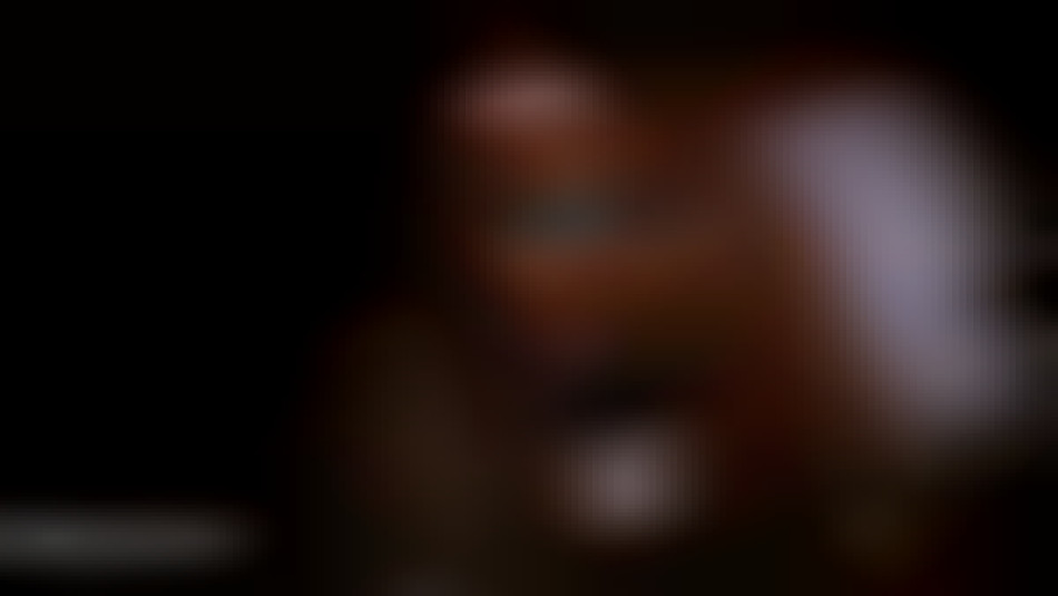 ripped female bodybuilder workout