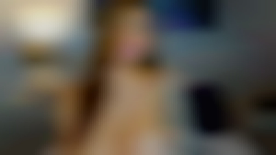 Amy Stevenssuper hot and sexy webcam babe ready to fuck