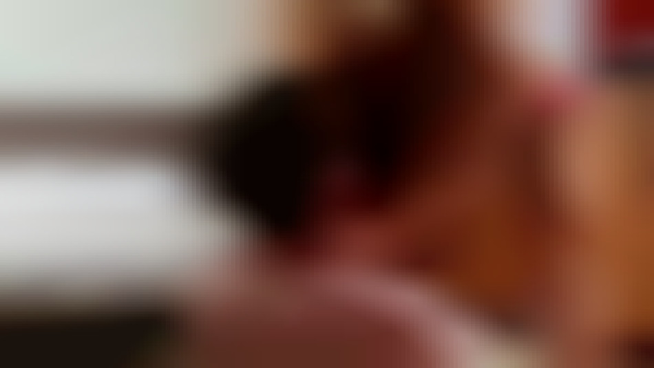 Lisa Cross super strong babe quads