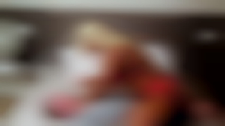 Lisa Cross blonde muscle girl humiliation