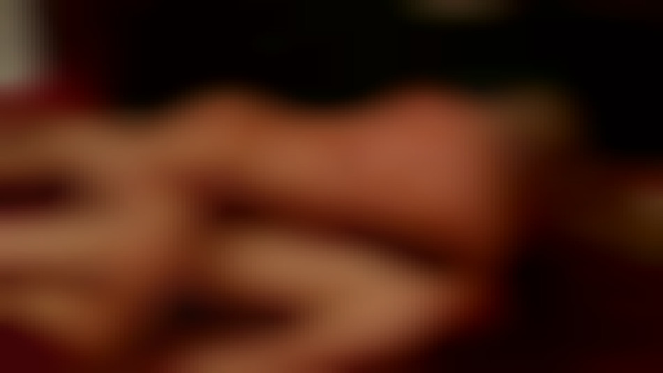 Maryse Manios female wrestling on top