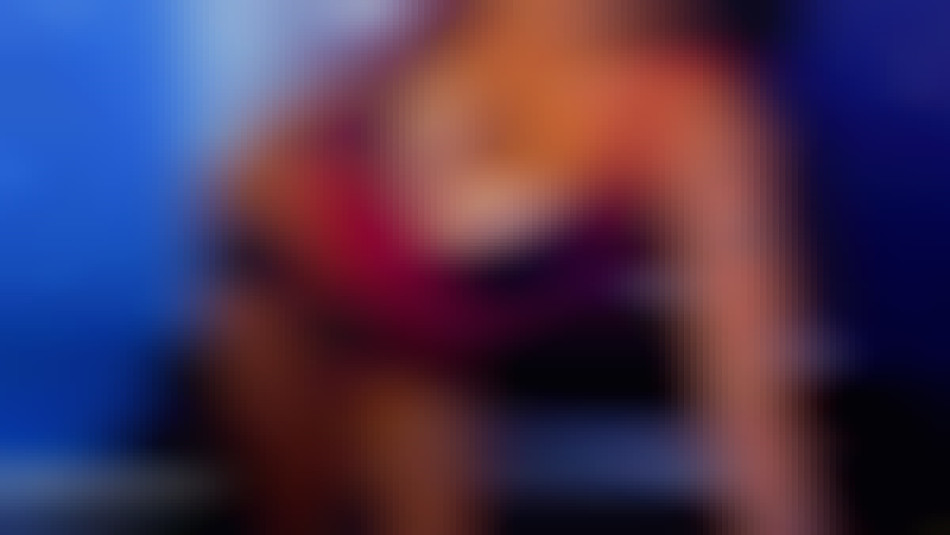 KyleeNash sexy cam babe big boobs