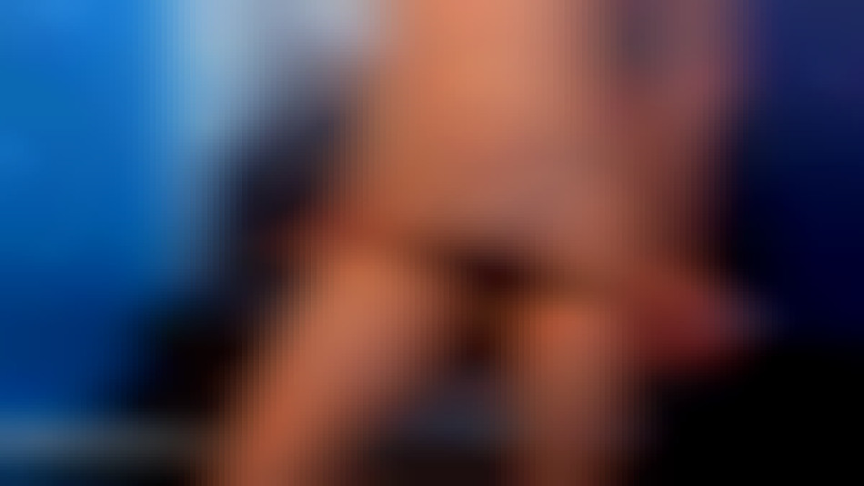 KyleeNash hot nude tease abs